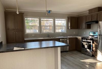 Photo 2 of 20 of home located at 480 N. Amy Drive Bellevue, IL 61604