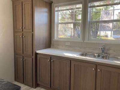 Photo 4 of 20 of home located at 480 N. Amy Drive Bellevue, IL 61604