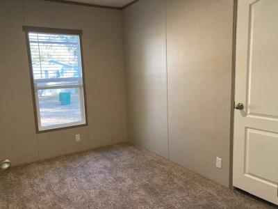 Photo 4 of 12 of home located at 421 N. Amy Drive Bellevue, IL 61604