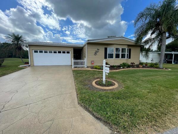 Photo 1 of 2 of home located at 9509 Cypress Lakes Dr Lot 72 Lakeland, FL 33810