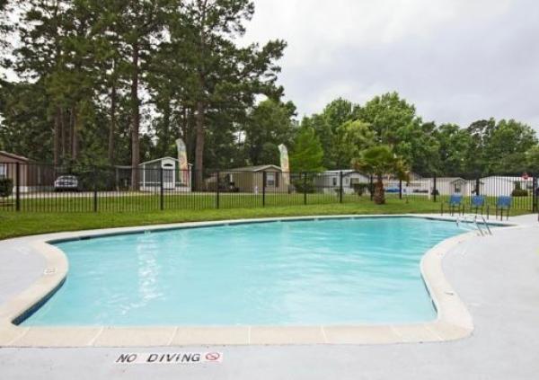 2004 American Homestar Corp Mobile Home For Sale