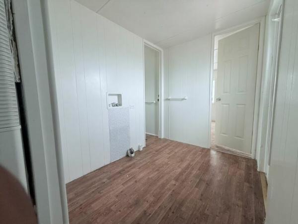 1981 Fairmont Mobile Home For Sale