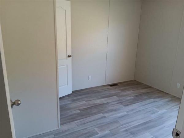 2023 96PLH16763RH23S  Home