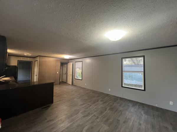 2019 95PLH16763BH19S  Home