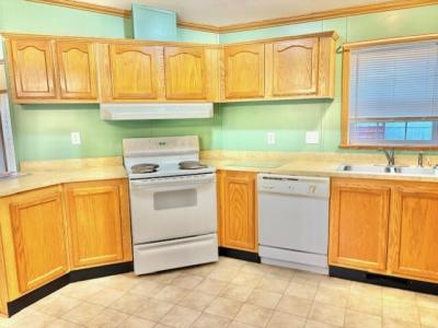 Photo 3 of 15 of home located at 78 Ryefield Drive Old Orchard Beach Me 04064, ME 04064