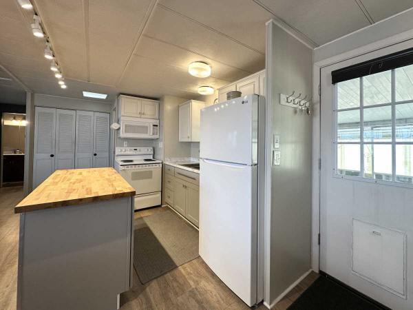 1971 Fuqua Mobile Home For Sale