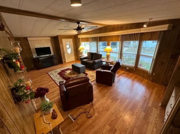 1983 Palm Harbor Manufactured Home