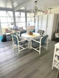 1992 Manufactured Home