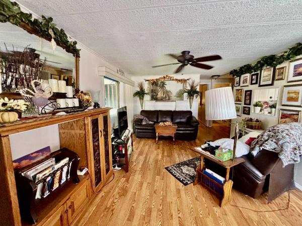 1979 HARB Mobile Home