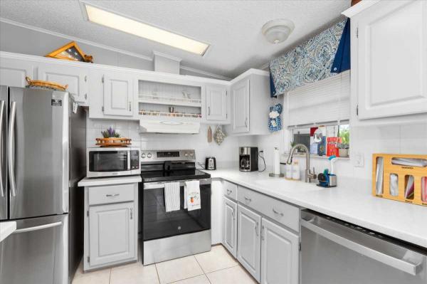 1993 Manufactured Home