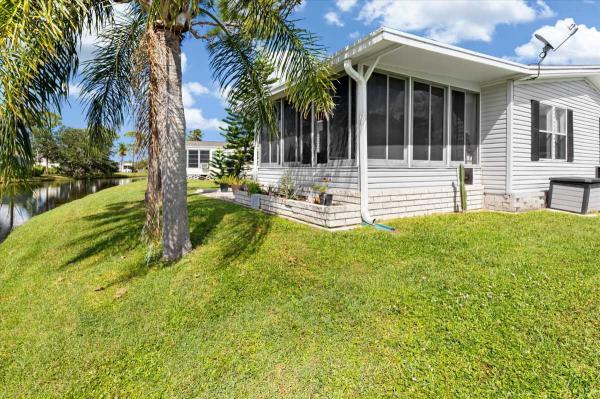 1993 Manufactured Home