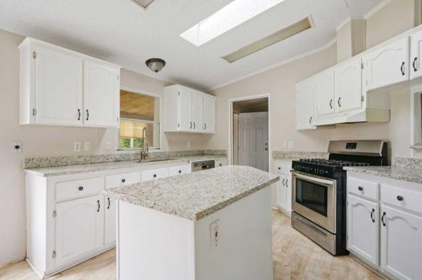 1998 Mida Mobile Home For Sale