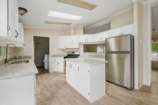 1998 Mida Mobile Home For Sale