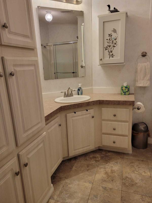 1999 Homes of Merit Manufactured Home