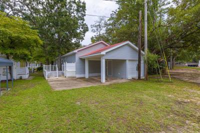 Photo 4 of 8 of home located at 517 Porter Drive Murrells Inlet, SC 29576