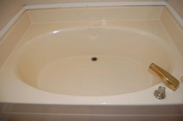 1990 CHAMPION Mobile Home For Sale