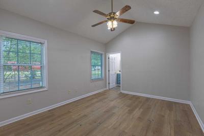 Photo 5 of 6 of home located at 517 Porter Drive Murrells Inlet, SC 29576