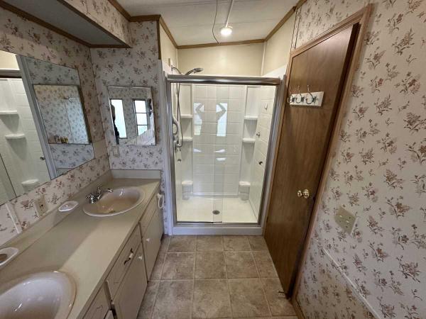 1984 Mobile Home