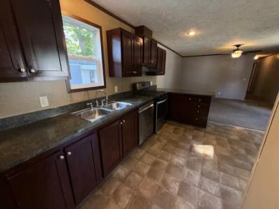 Photo 5 of 29 of home located at 1371 Sarnia St Muskegon, MI 49444