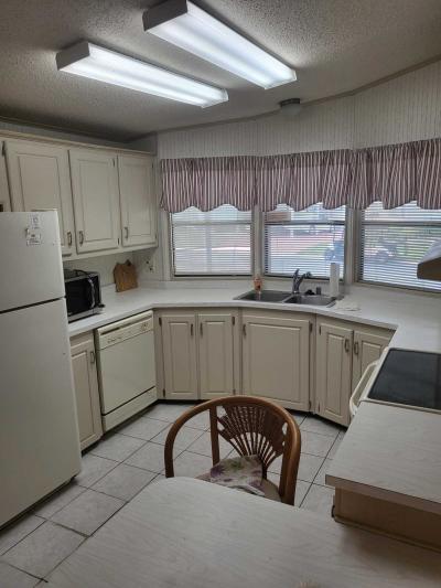 Photo 2 of 15 of home located at 503 Misty Ln North Fort Myers, FL 33903