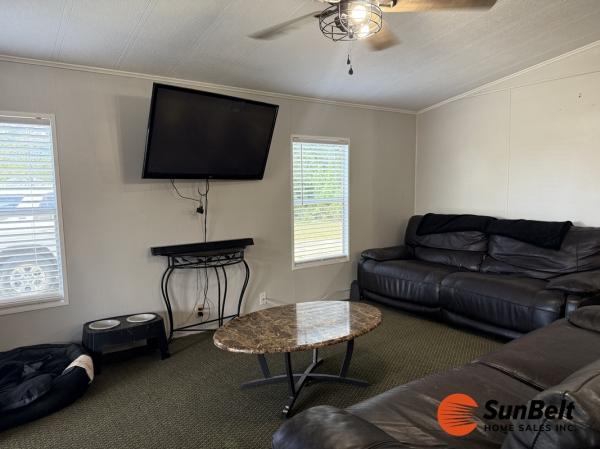 1983 PALM Mobile Home For Sale