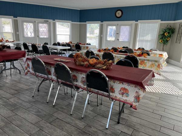 1983 PALM Mobile Home For Sale