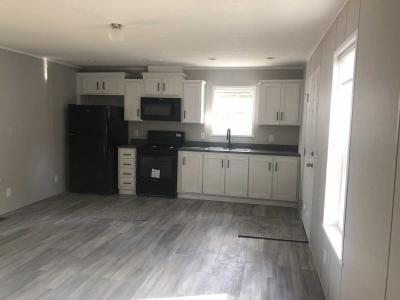 Mobile Home at 301 Mantle Ave #10Emb Jackson, MI 49202
