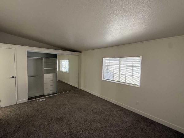 1999 Skyline MobileHomes Mobile Home For Sale