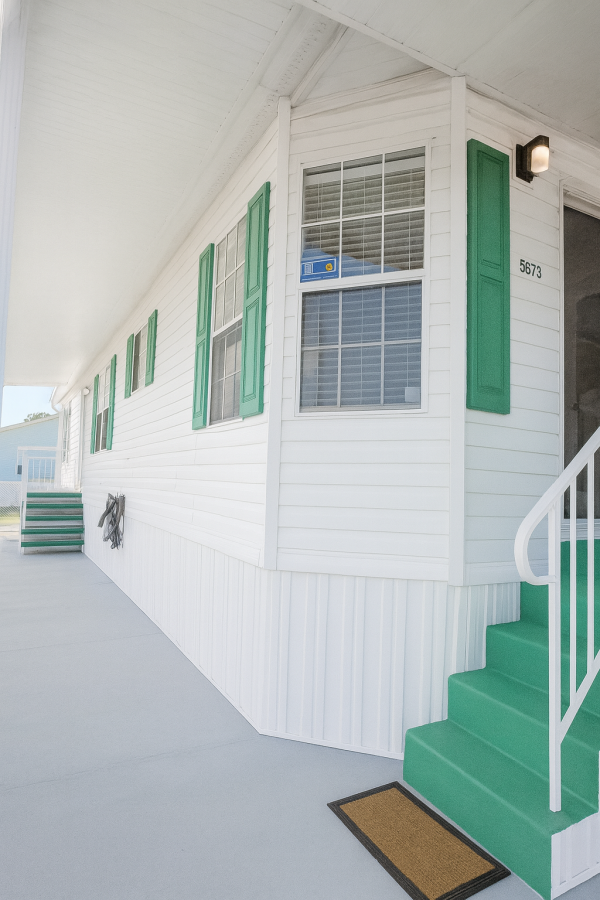 2006 LFST Mobile Home For Sale