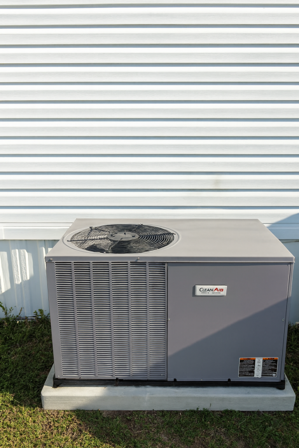 2006 LFST Mobile Home For Sale