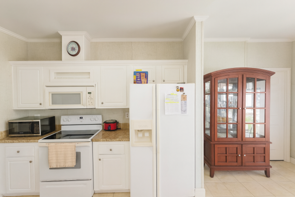 2006 LFST Mobile Home For Sale