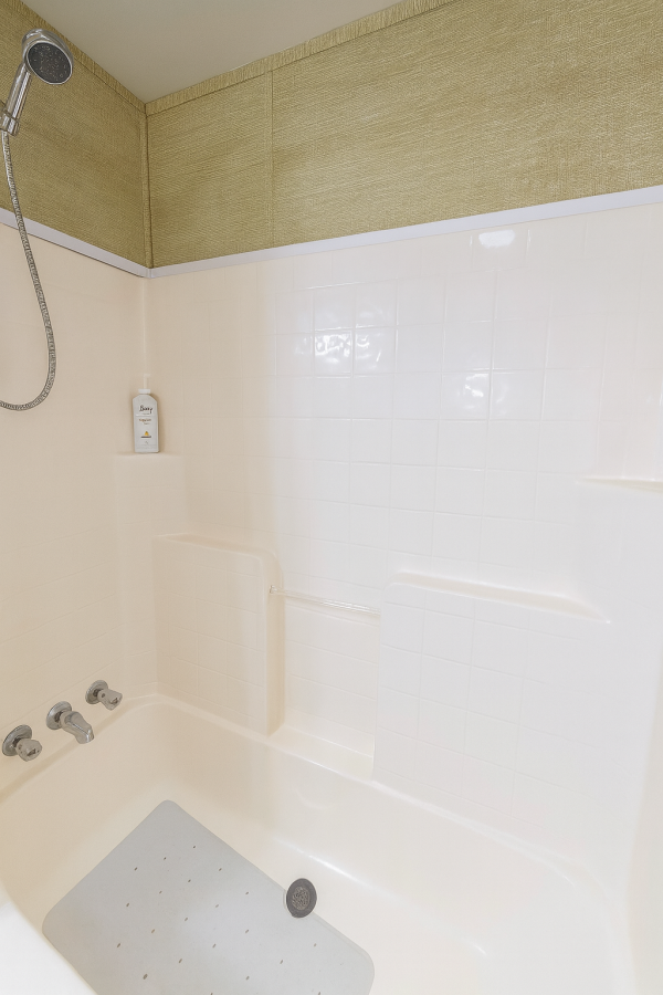 2006 LFST Mobile Home For Sale