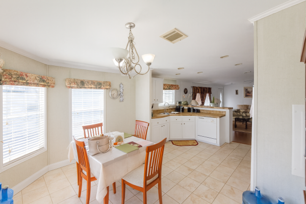 2006 LFST Mobile Home For Sale