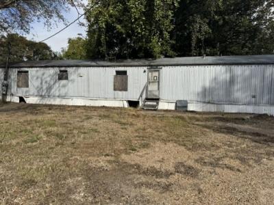 Mobile Home at 1121 Blount St Lake Providence, LA 71254