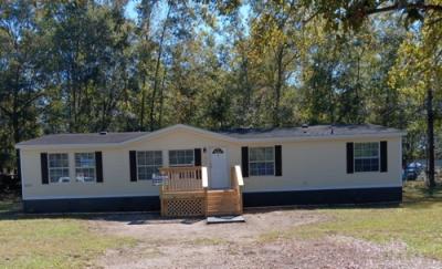 Mobile Home at 1021 Nash Rd Ridgeville, SC 29472