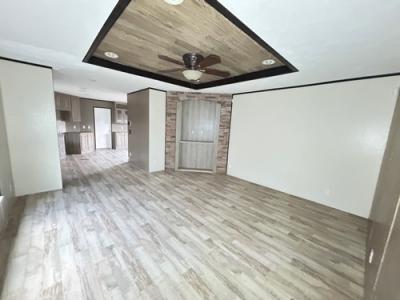 Photo 2 of 9 of home located at 259 Oak Shores Dr Manvel, TX 77578