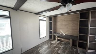 Photo 3 of 16 of home located at 159 Reeves Rd Gilbert, LA 71336