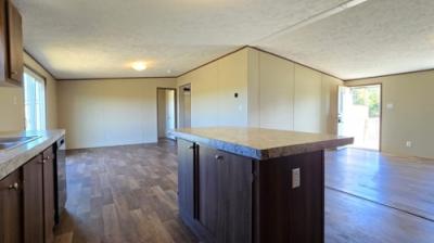 Photo 5 of 15 of home located at 341 Glover Hills Ln Glasgow, KY 42141