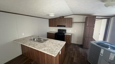 Photo 3 of 9 of home located at 25898 I-30 Frontage Rd Bryant, AR 72022