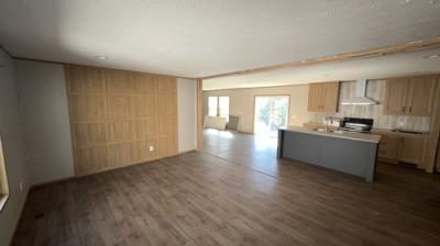 Photo 3 of 10 of home located at 25898 I-30 Frontage Rd Bryant, AR 72022