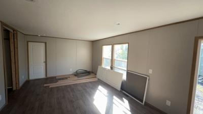 Photo 4 of 10 of home located at 25898 I-30 Frontage Rd Bryant, AR 72022