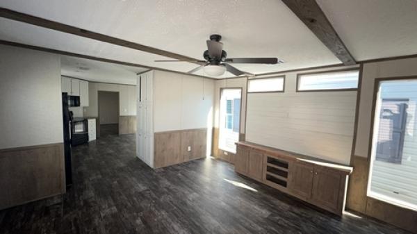 2023 37S121 CA Mobile Home For Sale