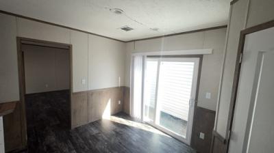 Photo 5 of 11 of home located at 25898 I-30 Frontage Rd Bryant, AR 72022