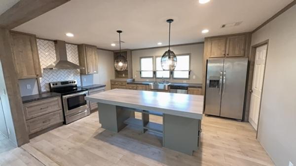 2023 BLUEBONNET 38CLB28643AH23 Mobile Home For Sale