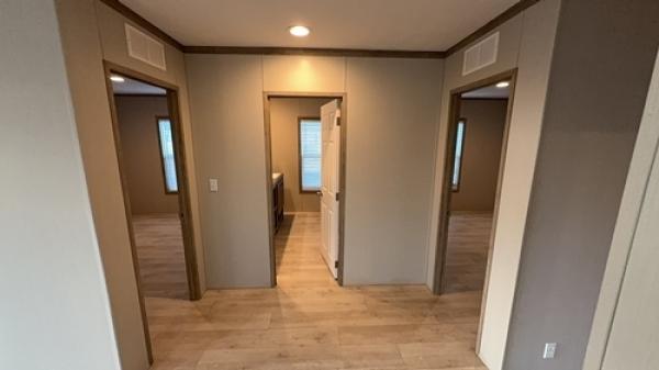 2023 BLUEBONNET 38CLB28643AH23 Mobile Home For Sale