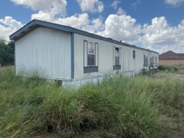 2002 NEW MOON Mobile Home For Sale