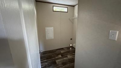 Photo 5 of 13 of home located at 2966 Patterson Rd SE Cleveland, TN 37323