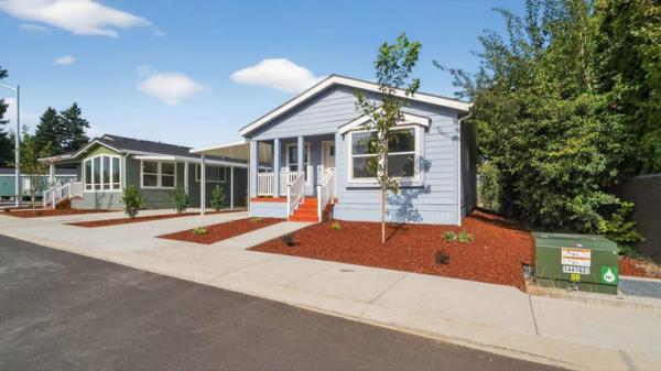 2025 Palm Harbor Manufactured Home