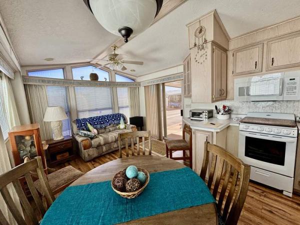 1994 CASA Mobile Home For Sale