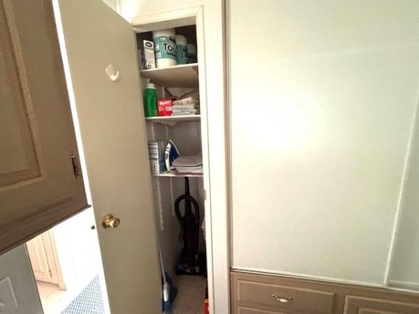 1994 Fleetwood Manufactured Home